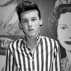 Meet your Posher, Jake